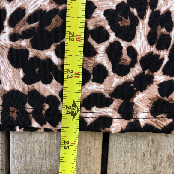 Lily White Leopard Pencil Skirt Size S - Picture 4 of 6